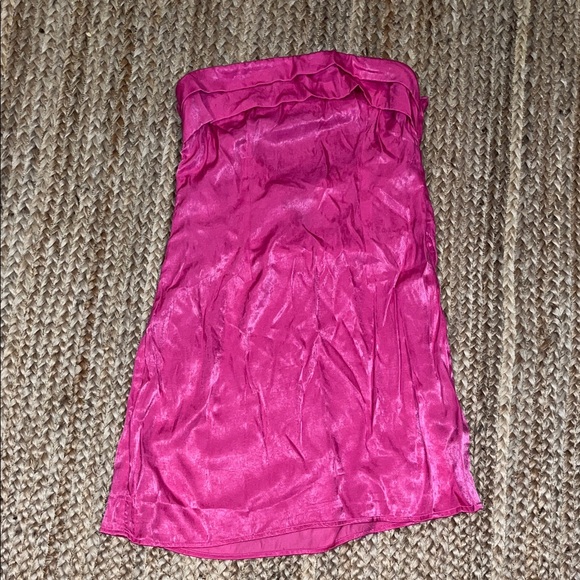 Forever 21 Dresses & Skirts - Forever 21 Pink Strapless Dress